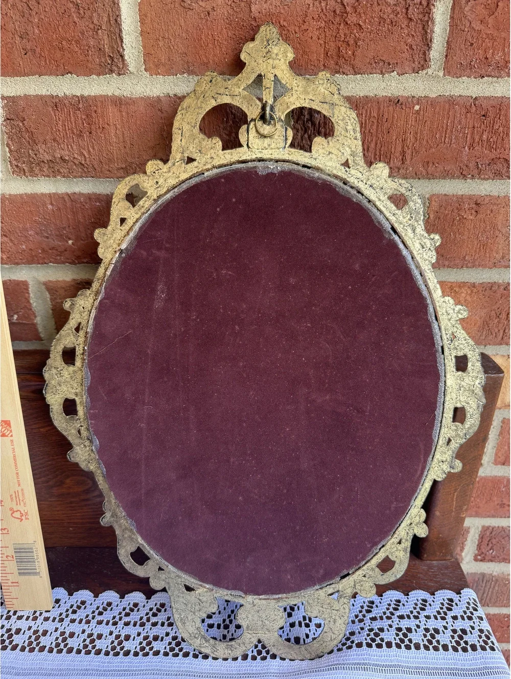 Vintage Pair of Oval Metal Brass Picture Frame/Bubble Glass/Praying Farmer